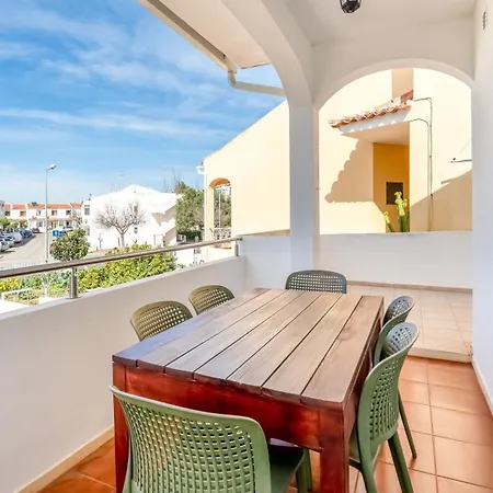 Sunny 3bdr With Pool In Ferreiras By Lovelystay Apartment Albufeira