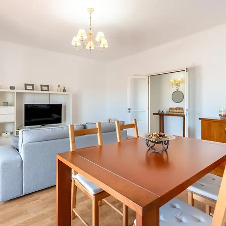 Sunny 3bdr With Pool In Ferreiras By Lovelystay Apartamento *