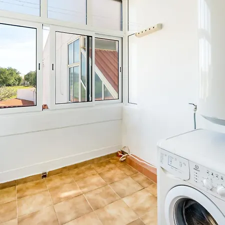 Sunny 3bdr With Pool In Ferreiras By Lovelystay Albufeira