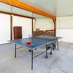 Апартаменти Sunny 3bdr With Pool In Ferreiras By Lovelystay *