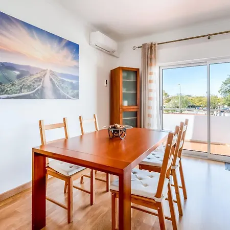 Sunny 3bdr With Pool In Ferreiras By Lovelystay Албуфейра